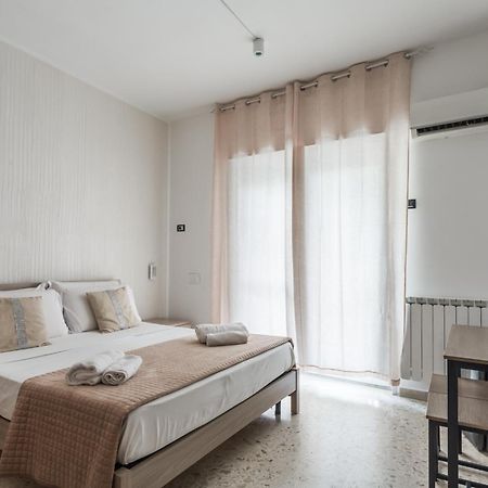 Napoli Fly Guest House 290 Bagian luar foto