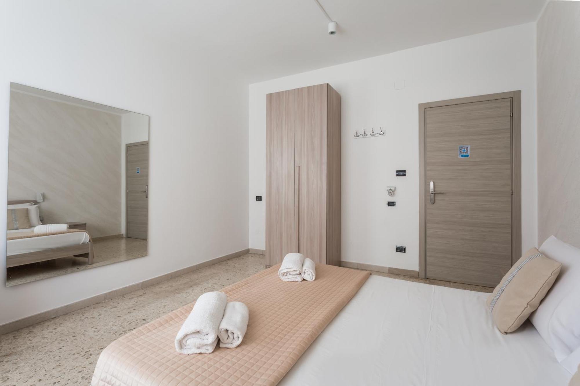 Napoli Fly Guest House 290 Bagian luar foto